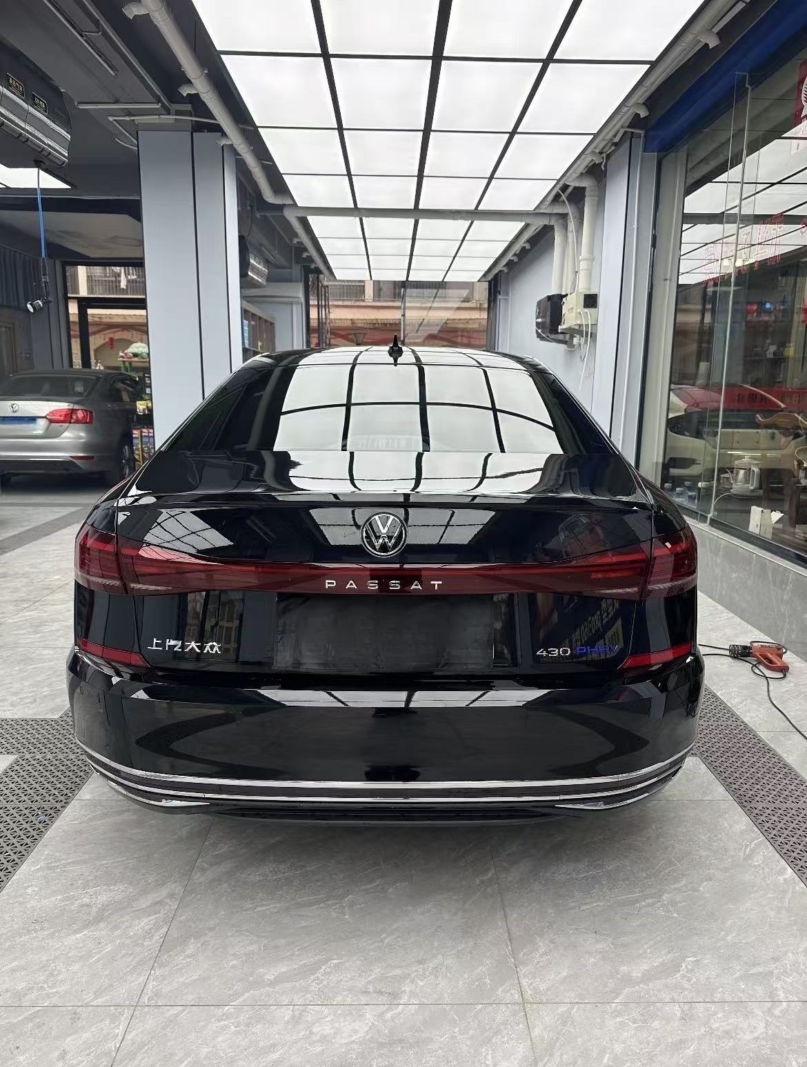 Ceramic ClearBase CB05 Car Window Tints Film - Image 2